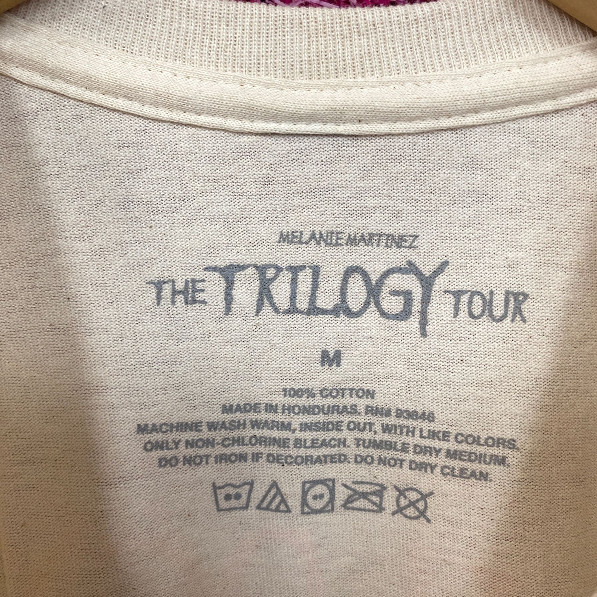 Other Melanie Martinez Trilogy Tour Beige Tshirt size Medium Size US M / EU 48-50 / 2 - 6 Thumbnail