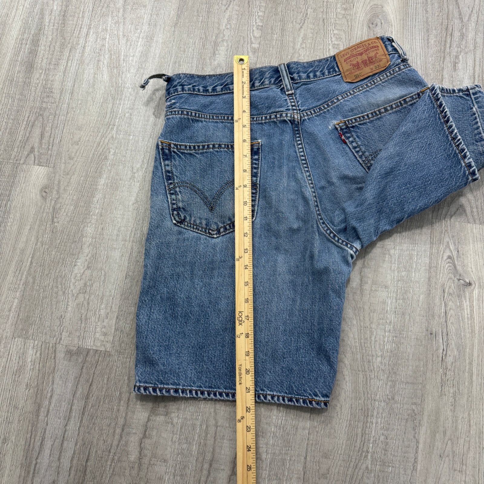 Levi's Vintage Levis 550 Jean Shorts Mens 33 Blue 10" Inseam y2k Size US 33 - 13 Thumbnail