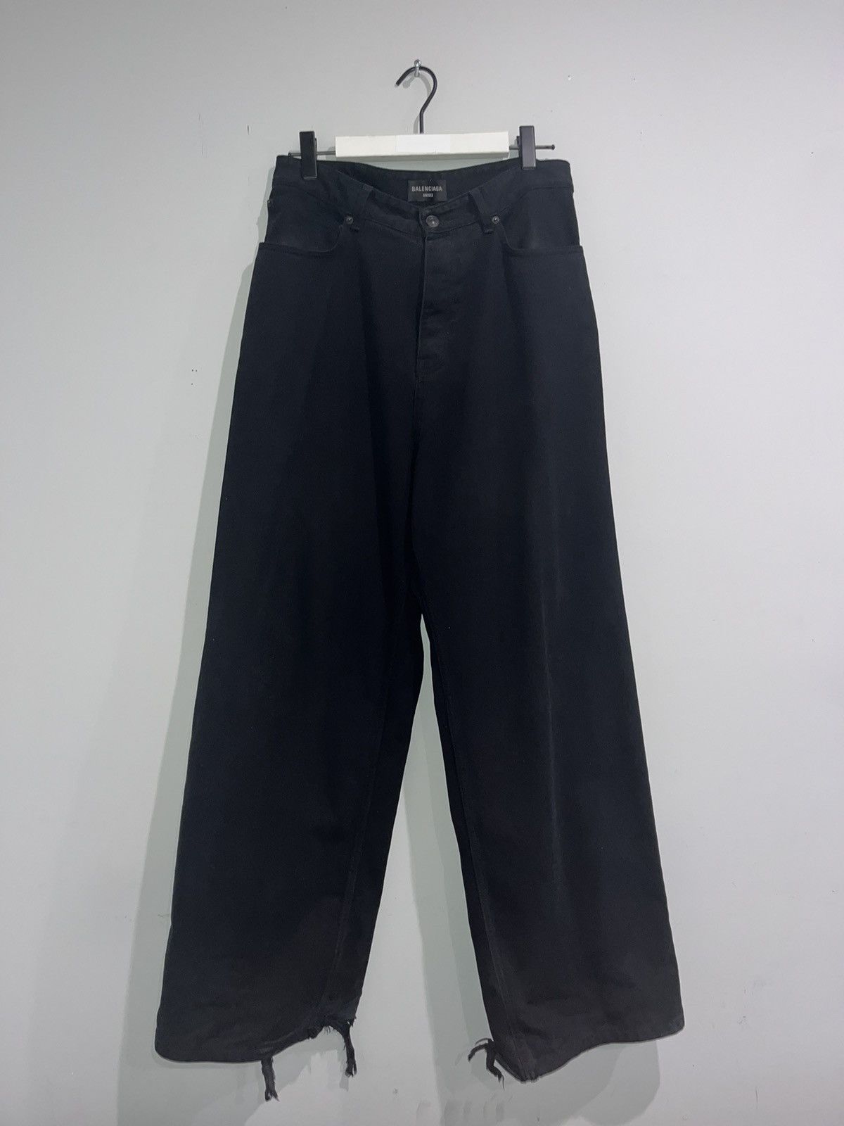 Balenciaga Balenciaga Baggy Pants in black soft moleskine denim S Size US 30 / EU 46 - 1 Thumbnail