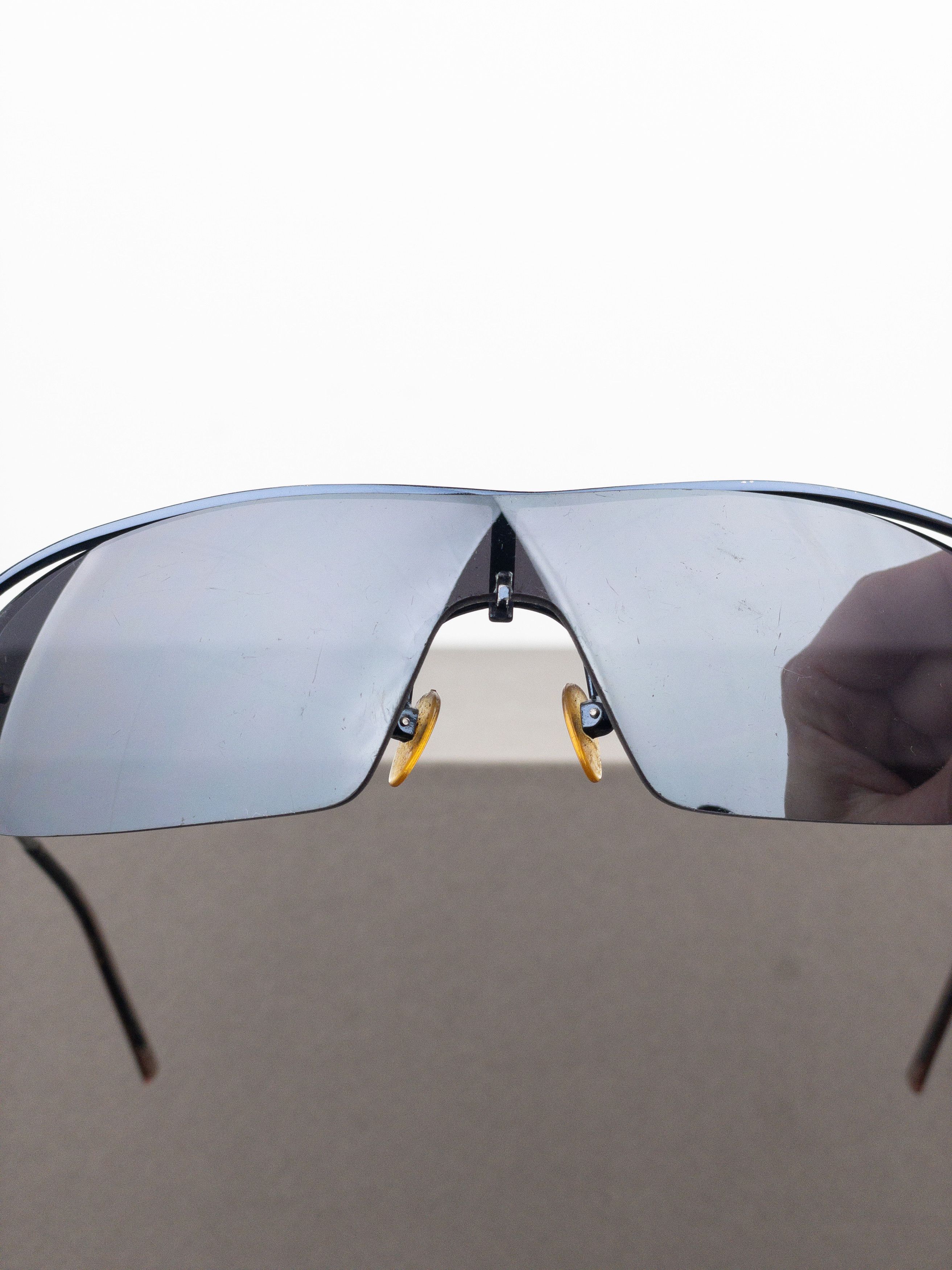 Gucci Gucci by Tom Ford 2000s GG2683/S Wrap Mask Shield Sunglasses Size ONE SIZE - 13 Thumbnail