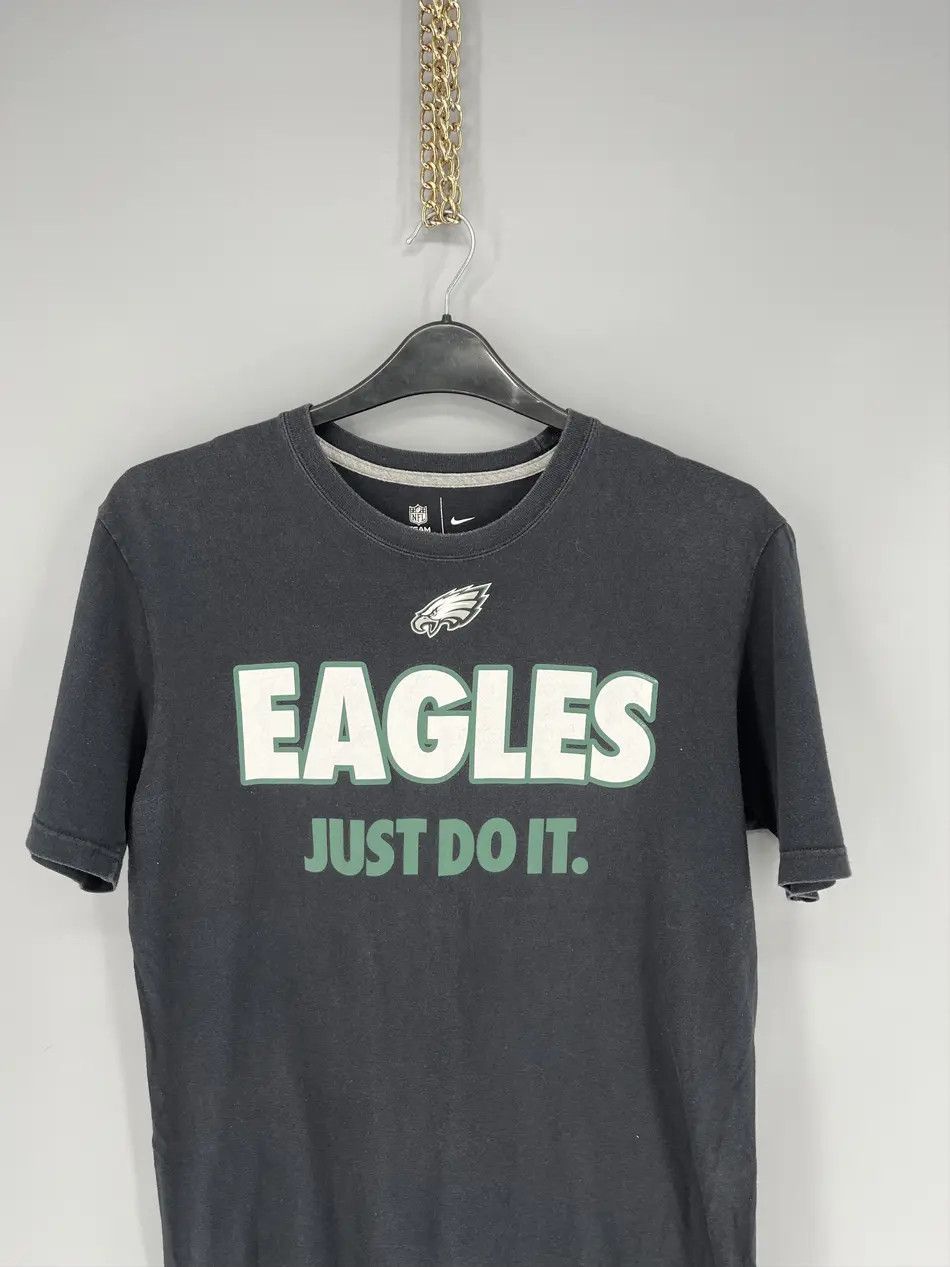 American Eagle Outfitters Vintage Y2K Mens Nike NFL Jersey Eagles "Just do it" Size US M / EU 48-50 / 2 - 6 Thumbnail