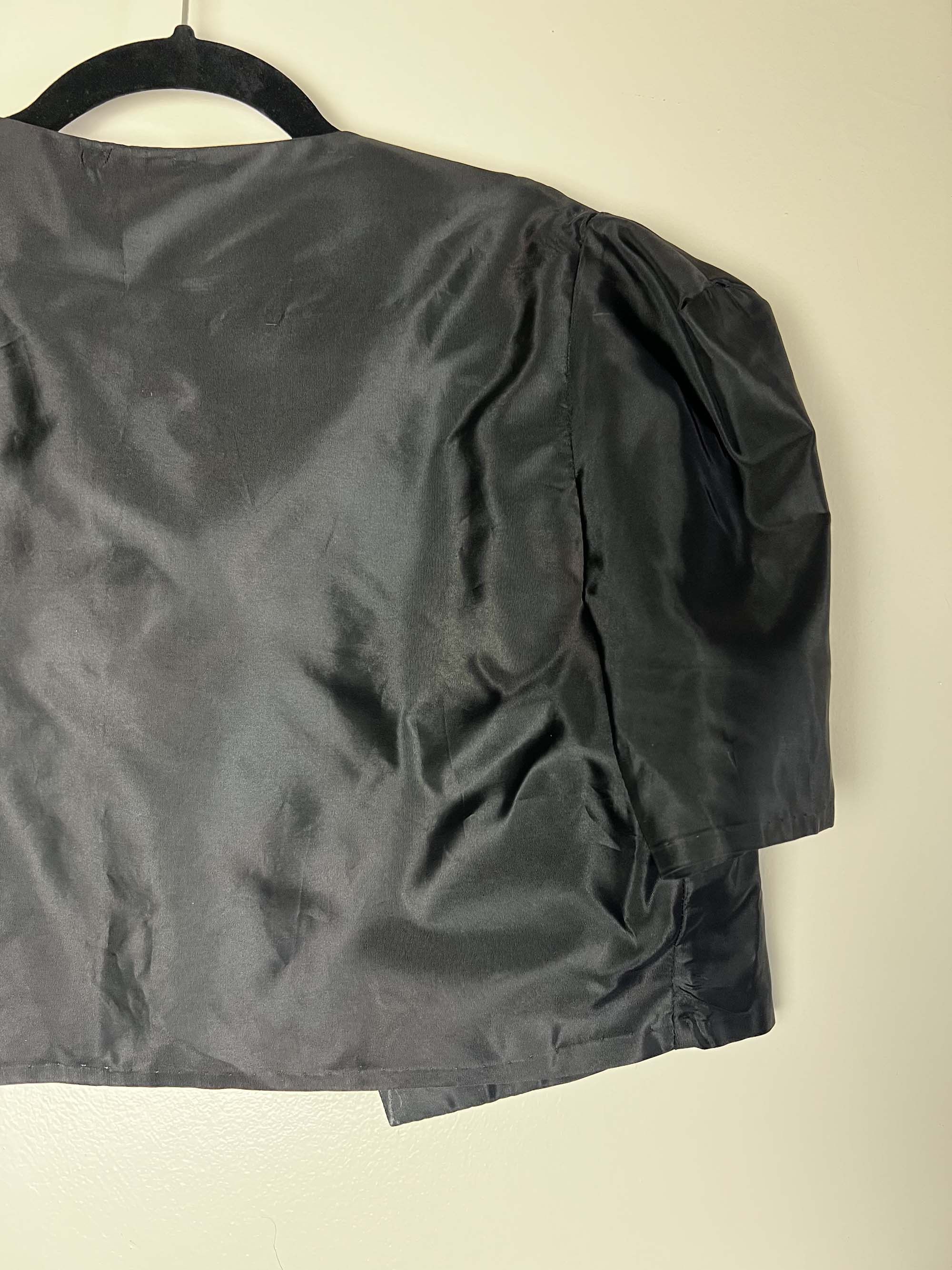 Vintage Vintage 1950s-1960s Black Short Puffy Cropped Bolero Jacket Size L / US 10 / IT 46 - 8 Thumbnail