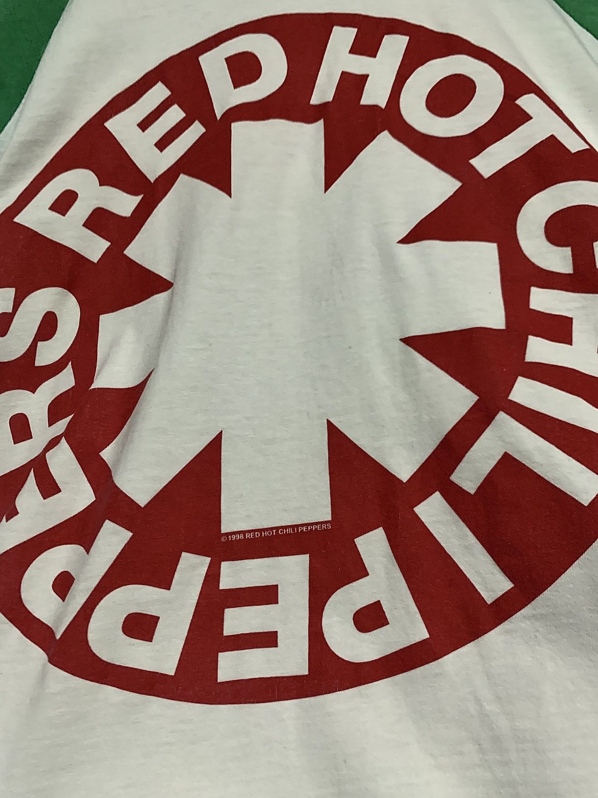 Vintage Vintage Red Hot Chili Peppers Raglan Tee rhcp band Size US L / EU 52-54 / 3 - 7 Thumbnail