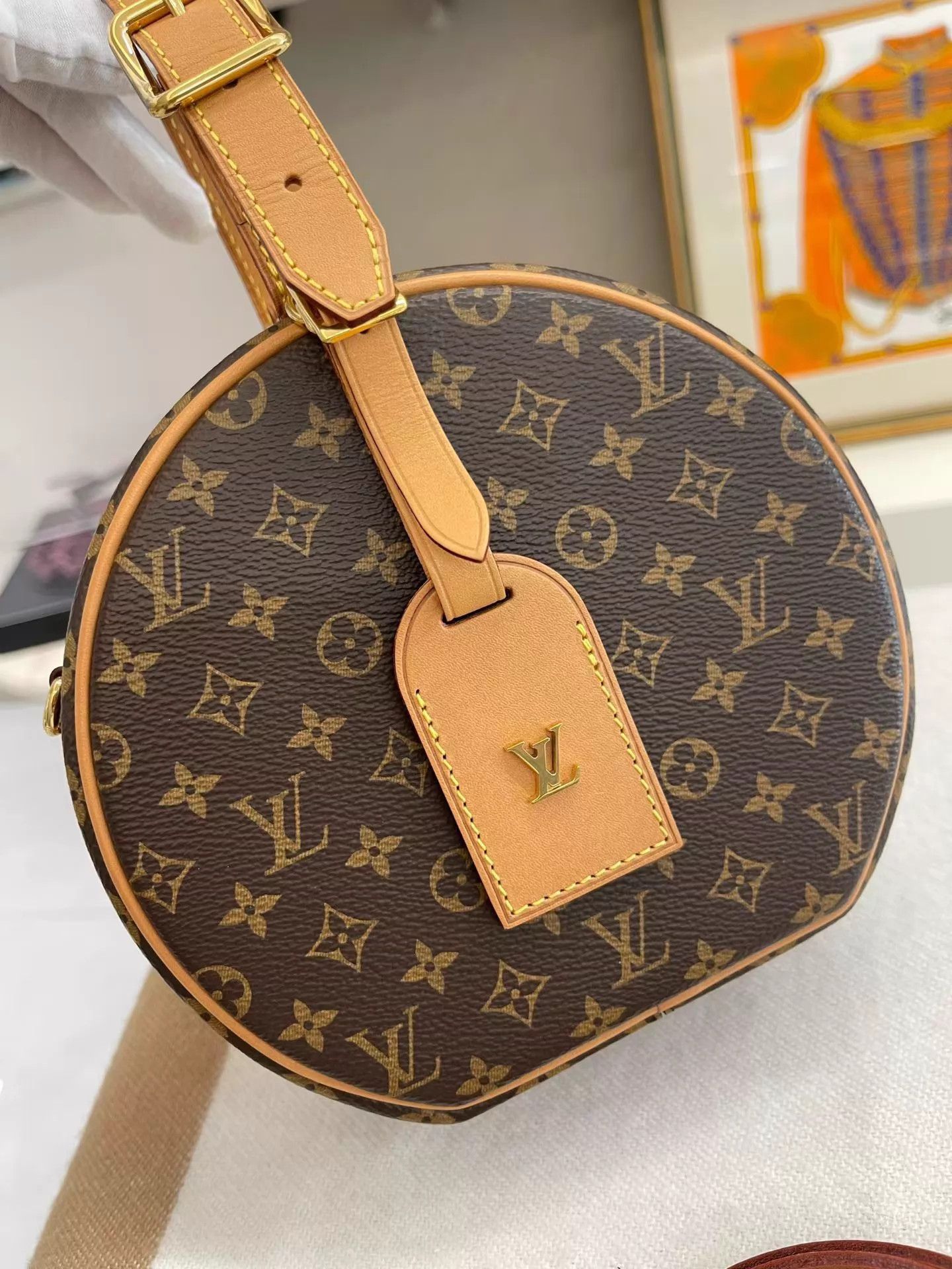 Louis Vuitton LV Hard Trunk mint 17x16x7 Size ONE SIZE - 2 Thumbnail