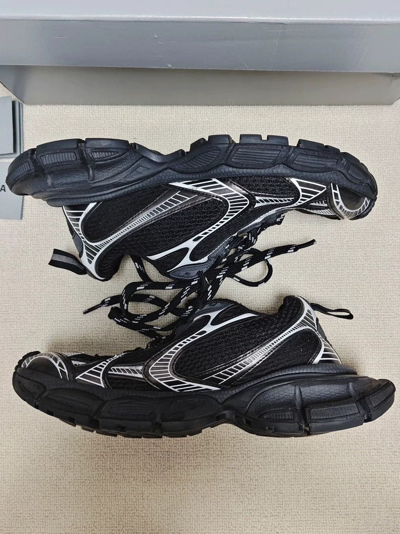 Balenciaga Balenciaga Low-top lace-up shoes made of old black shoes 25 Size US 5.5 / EU 38 - 6 Thumbnail