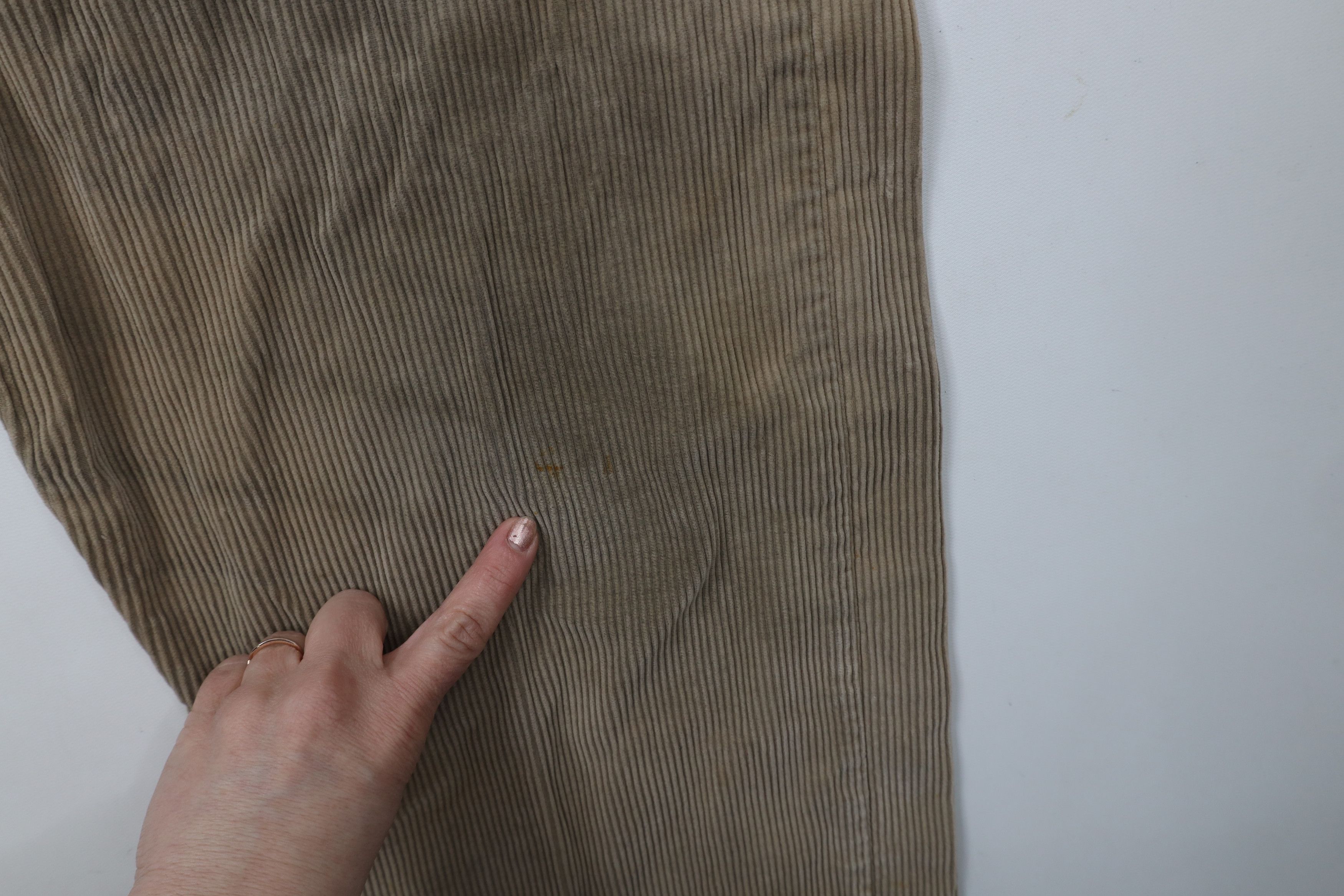 Levi's × Vintage Vintage 90s Levis 565 Loose Fit Wide Leg Corduroy Pants USA Size US 36 / EU 52 - 7 Thumbnail