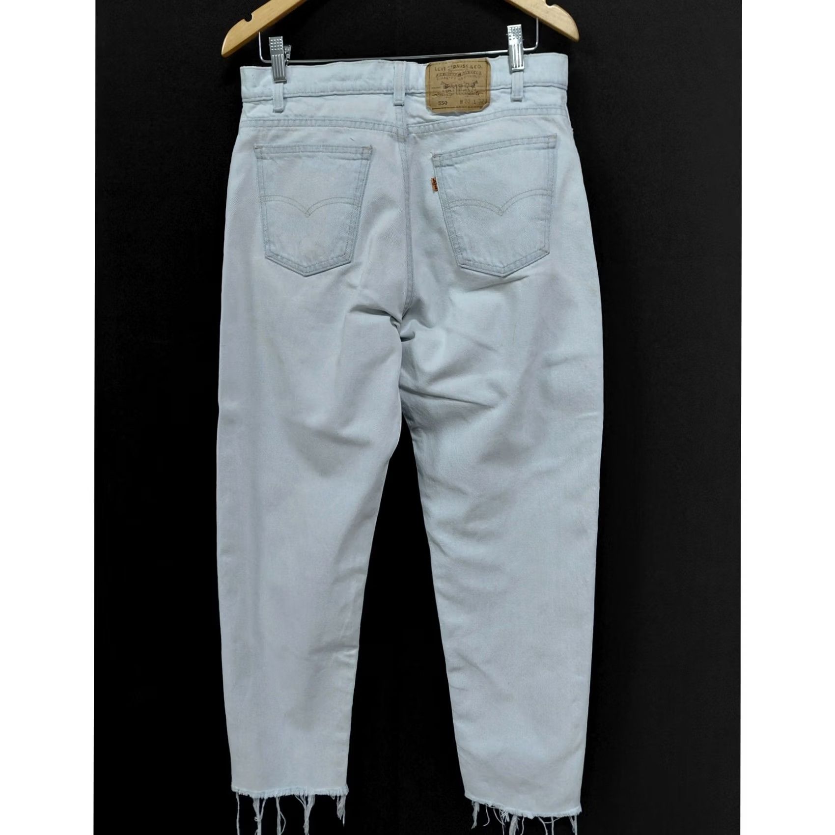 Vintage Levi Strauss & Co 550 Jeans Relaxed Denim Light Wash Mens W33 /L32 Size US 33 - 2 Thumbnail