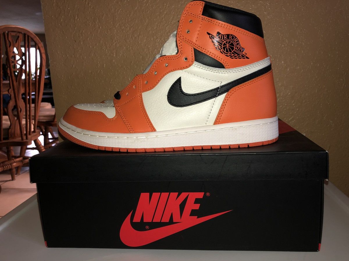 Air Jordan Shattered Backboard reverse