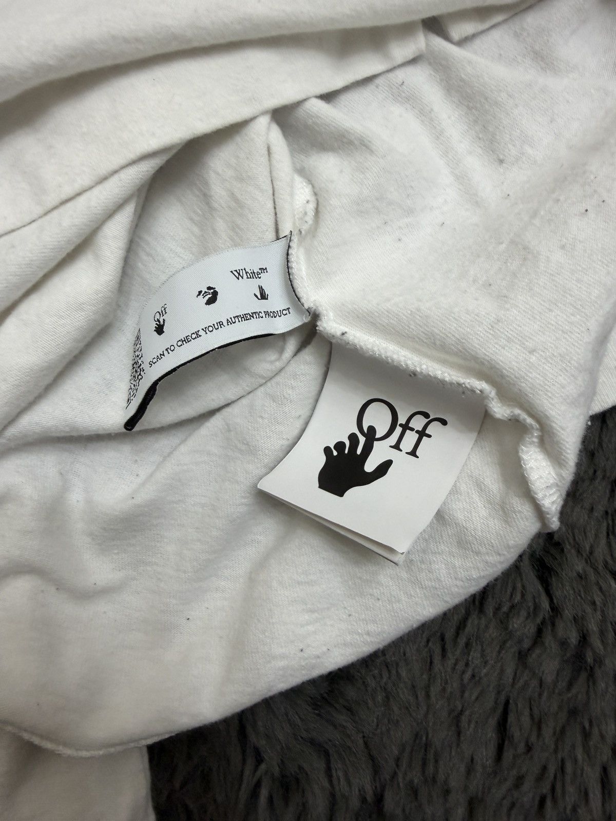 Off-White Off white long sleeve size S Size US S / EU 44-46 / 1 - 8 Thumbnail