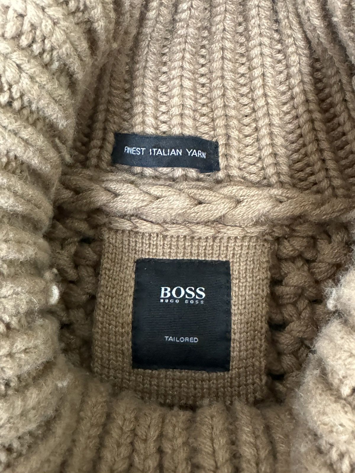 Hugo Boss Hugo Boss wool turtleneck Size US M / EU 48-50 / 2 - 3 Thumbnail