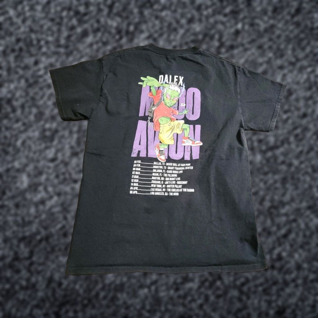 Gildan Mens Dalex Concert Tour T Shirt Double Sided Alien Official Merch Size US M / EU 48-50 / 2 - 1 Thumbnail