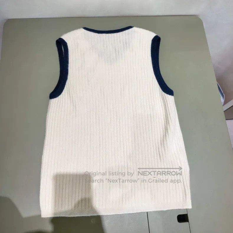 Miu Miu Miu Miu 36 Vests Size S / US 4 / IT 40 - 2 Thumbnail
