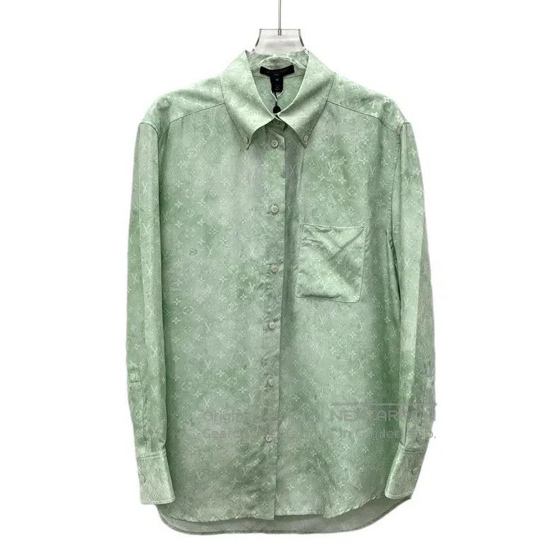 Louis Vuitton Louis Vuitton 24 light green logo presbyopic full print mu Size XS / US 0-2 / IT 36-38 - 1 Thumbnail