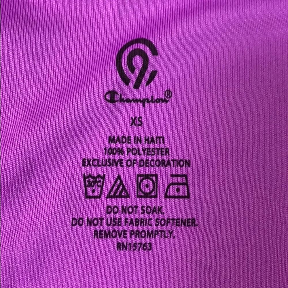 Champion Champion I V-Neck Fuchsia Workout Tee Size XS Size XS / US 0-2 / IT 36-38 - 7 Thumbnail