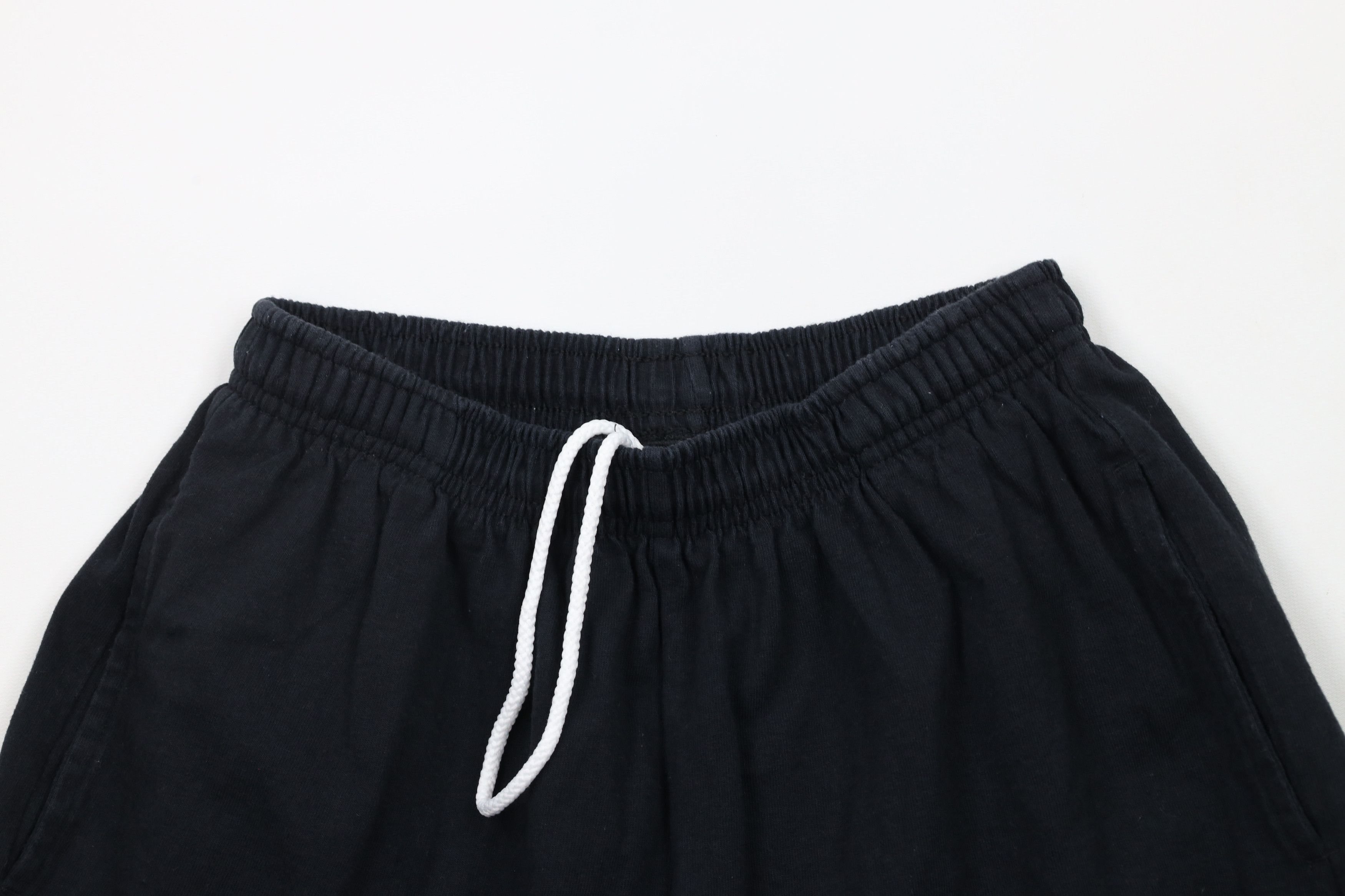 Vintage Vintage 90s Streetwear Above Knee Cotton Dad Shorts Black Size US 30 / EU 46 - 2 Thumbnail