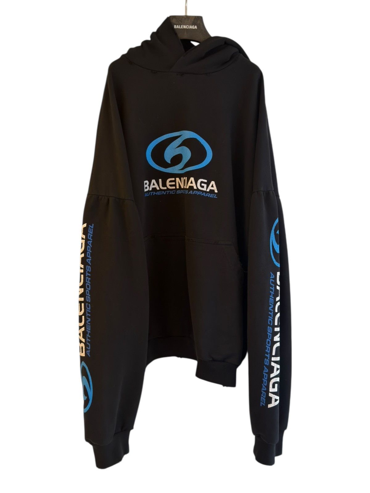 Balenciaga BALENCIAGA DEMNA SURFER SPORT HOODIE SIZE 3 Size US L / EU 52-54 / 3 - 1 Thumbnail