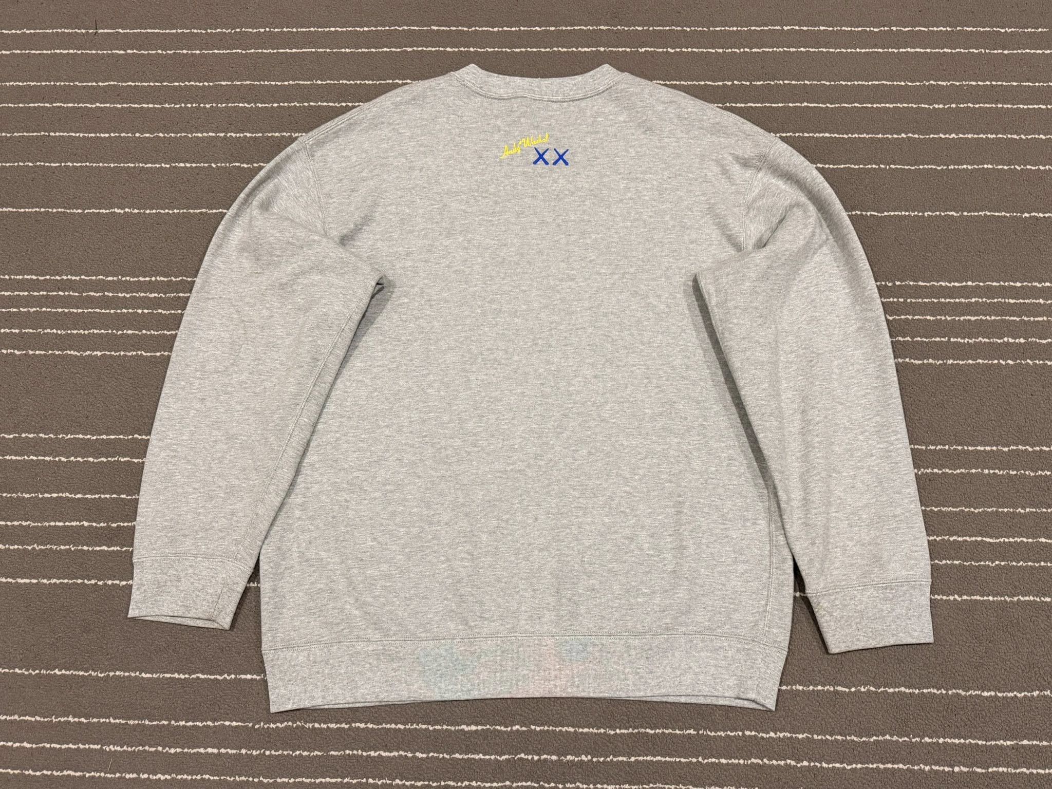 Kaws KAWS + WARHOL X UNIQLO L 3153 Size US L / EU 52-54 / 3 - 2 Thumbnail