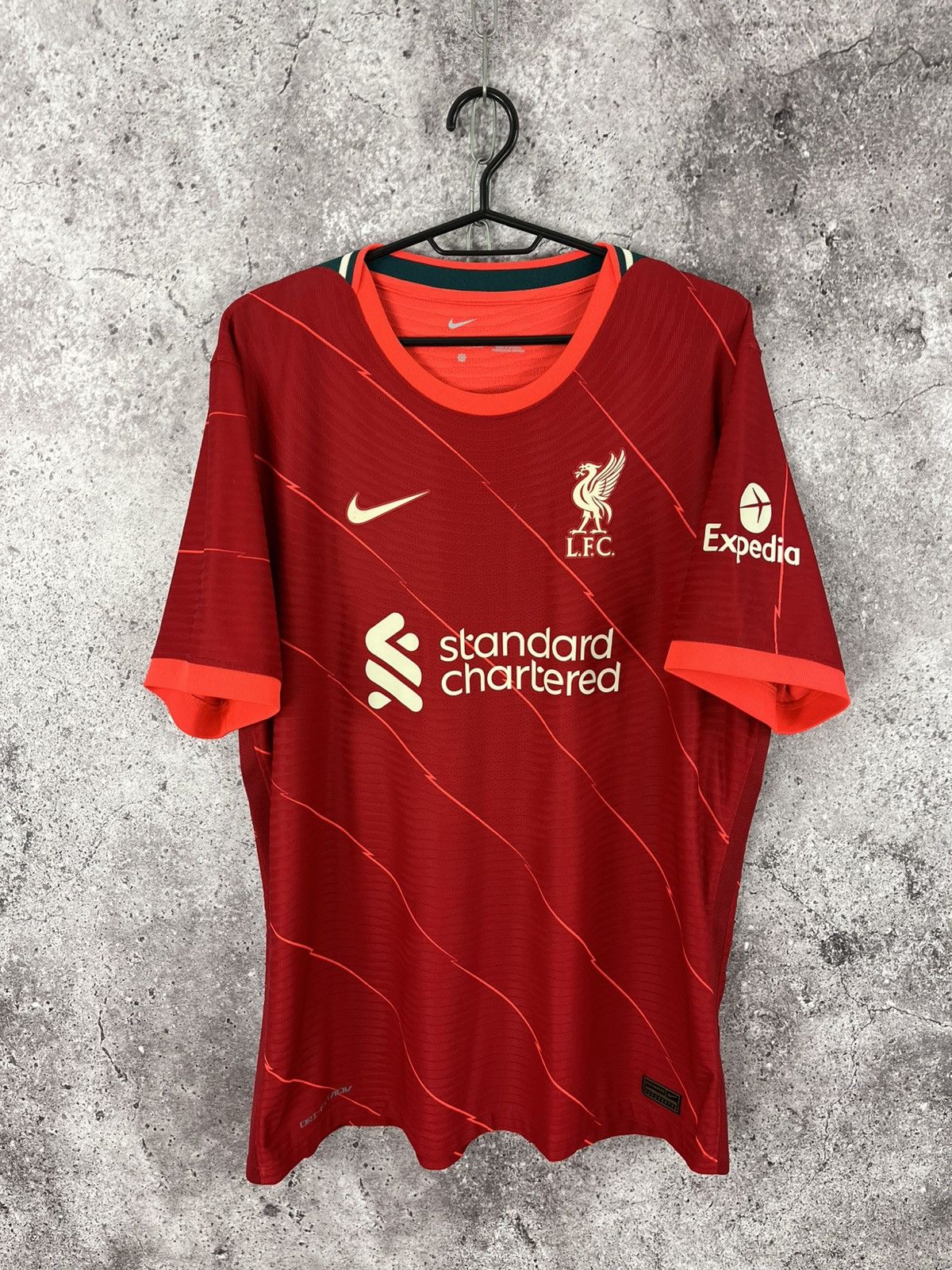 Nike Nike Liverpool 2021/2022 Dri-Fit ADV Home Jersey Size XL Size US XL / EU 56 / 4 - 1 Thumbnail