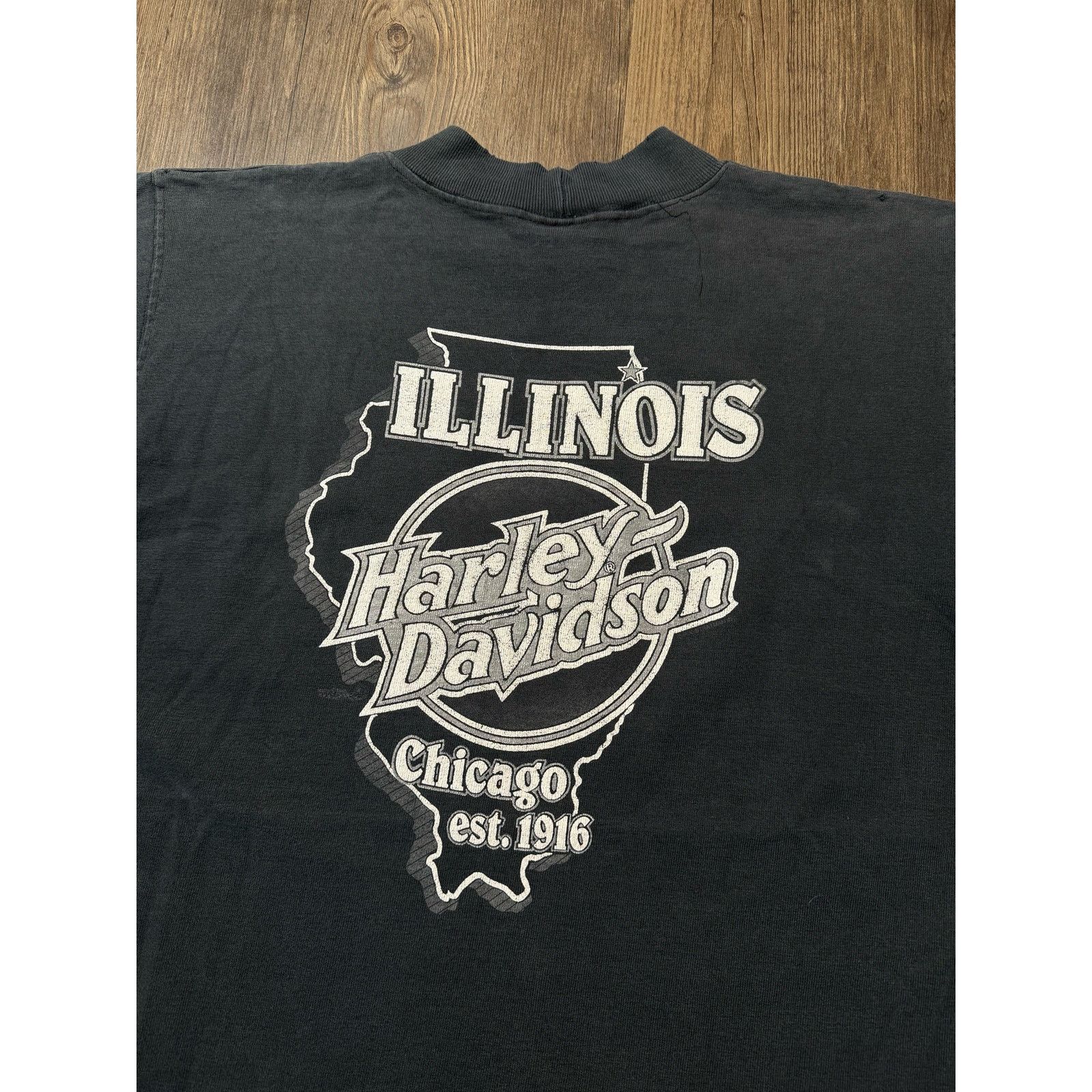 Harley Davidson VTG HARLEY ILLINOIS TEE SIZE LARGE Size US L / EU 52-54 / 3 - 3 Thumbnail