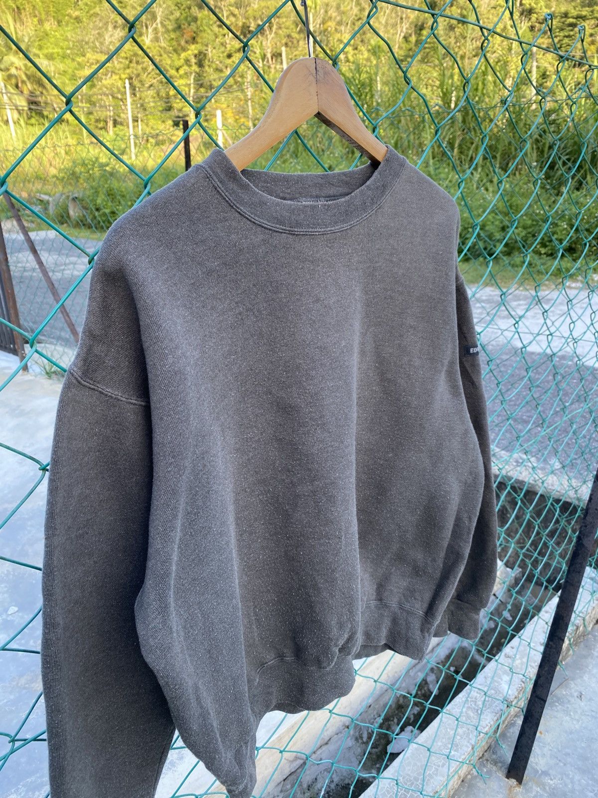 Edwin Vintage edwin sportwear baggy sweatshirt Size US L / EU 52-54 / 3 - 4 Thumbnail
