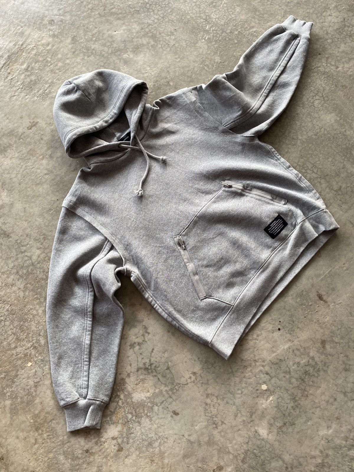 GU × Undercover Gu X Undercover hoodie Size US L / EU 52-54 / 3 - 8 Thumbnail