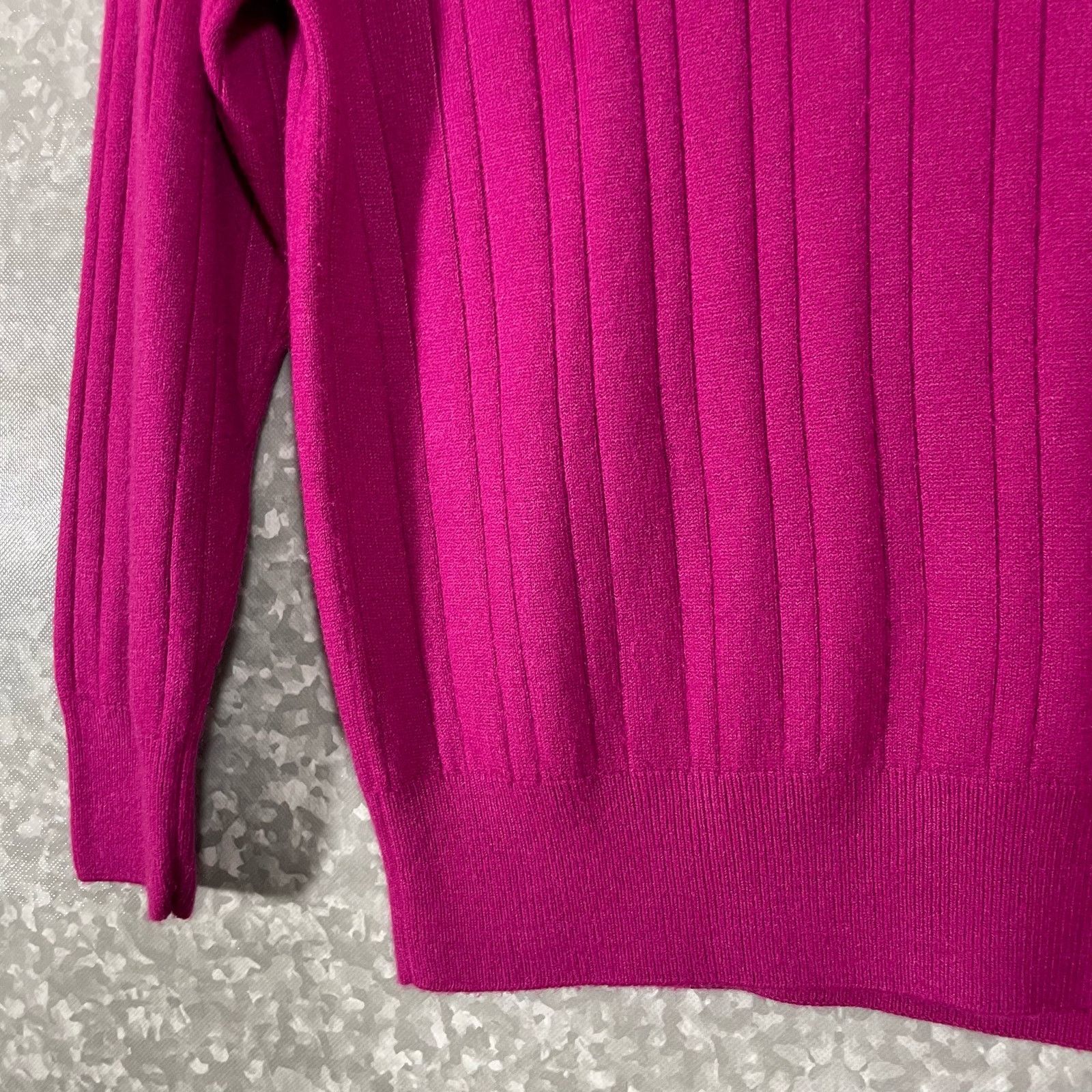 Vintage Laura Winston Vintage Pink Turtleneck Sweater - Size Medium Size M / US 6-8 / IT 42-44 - 3 Thumbnail