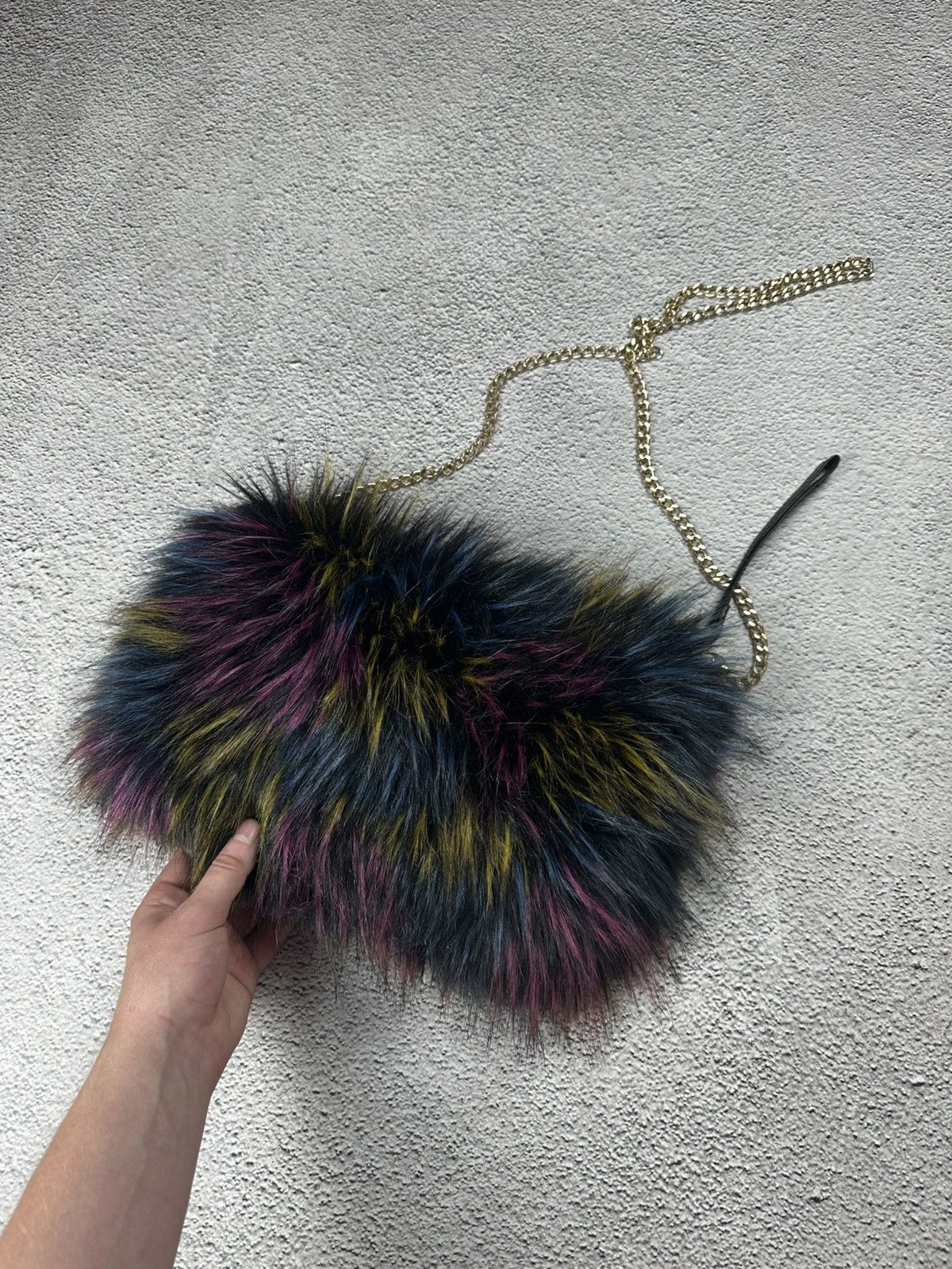 Japanese Brand Crazy Y2K Fur Fuzzy Japan Bag Opium Effected SK8 Style Size ONE SIZE - 2 Thumbnail