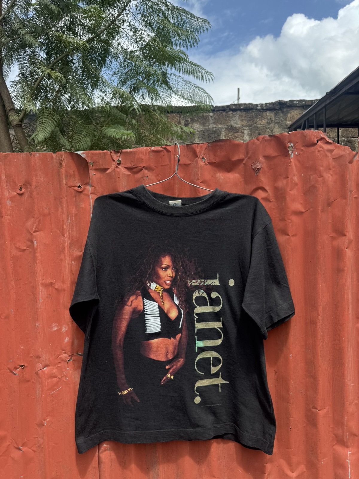 Vintage Vintage 1995 Janet Jackson 1995 world Tour tshirt Size US L / EU 52-54 / 3 - 2 Thumbnail