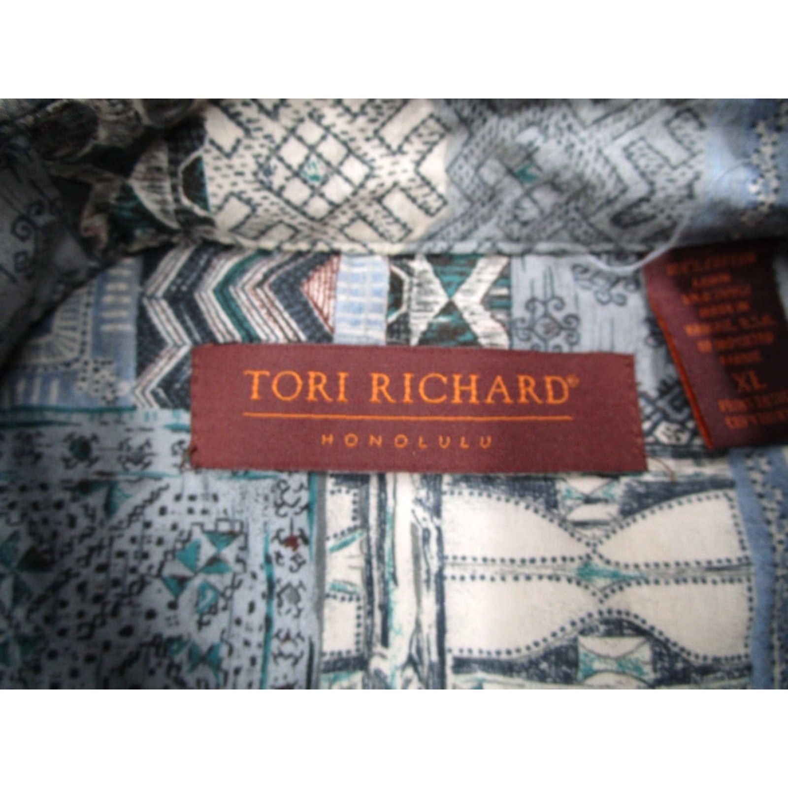 Tori Richard Tori Richard Mens XL Blue Short Sleeve Button Up Hawaiian Shirt Cotton Lawn Size US XL / EU 56 / 4 - 3 Thumbnail