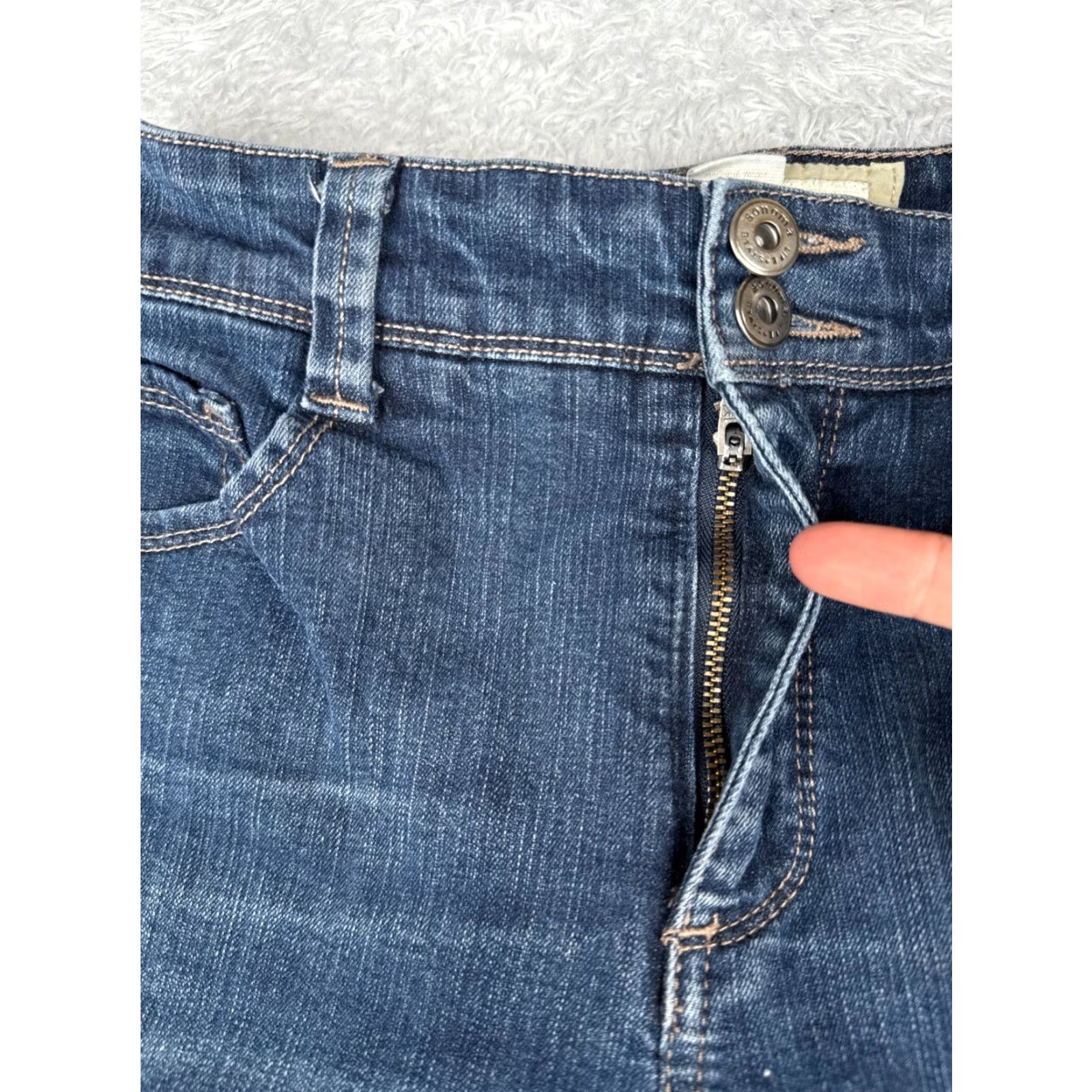 Denime Sonoma Jeans Womens 10 Blue Denim Flared Mid Rise 28x29 Cotton Stretch Jeans - City Theme, 5-Pocket, Dark Wash, Regular Size 32" / US 10 / IT 46 - 5 Thumbnail