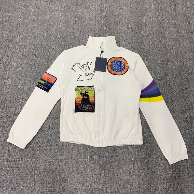 Louis Vuitton Louis Vuitton White rhinestone sequin large logo jacket Size US S / EU 44-46 / 1 - 1 Thumbnail