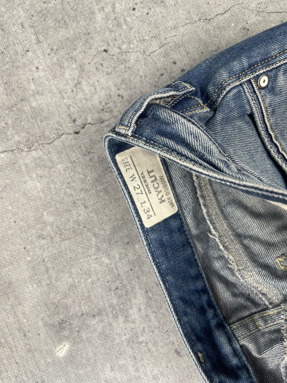 Diesel Vintage Diesel Jeans Flared Denim Designer Luxury rare Size US 27 - 7 Thumbnail