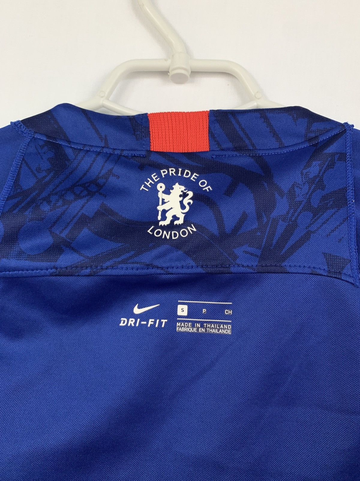 Chelsea Soccer × Nike Nike Chelsea FC 2019 home football jersey blockcore Size US S / EU 44-46 / 1 - 5 Thumbnail
