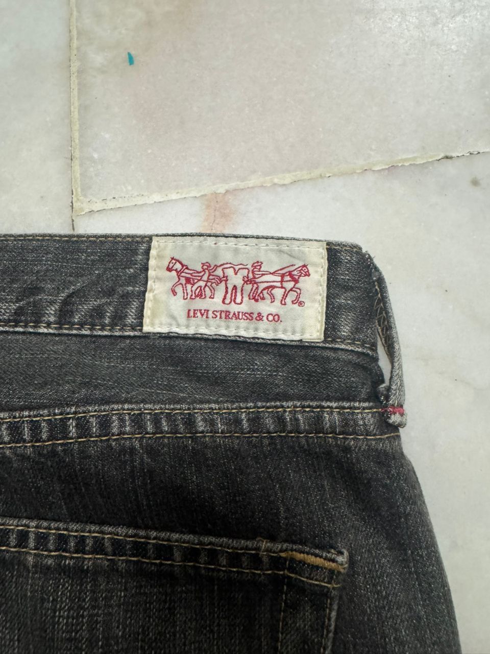 Levi's 💥Bell Bottom 90s💥Levi’s Red Tab Whisker Mudwash Bootcut Size US 29 - 18 Thumbnail