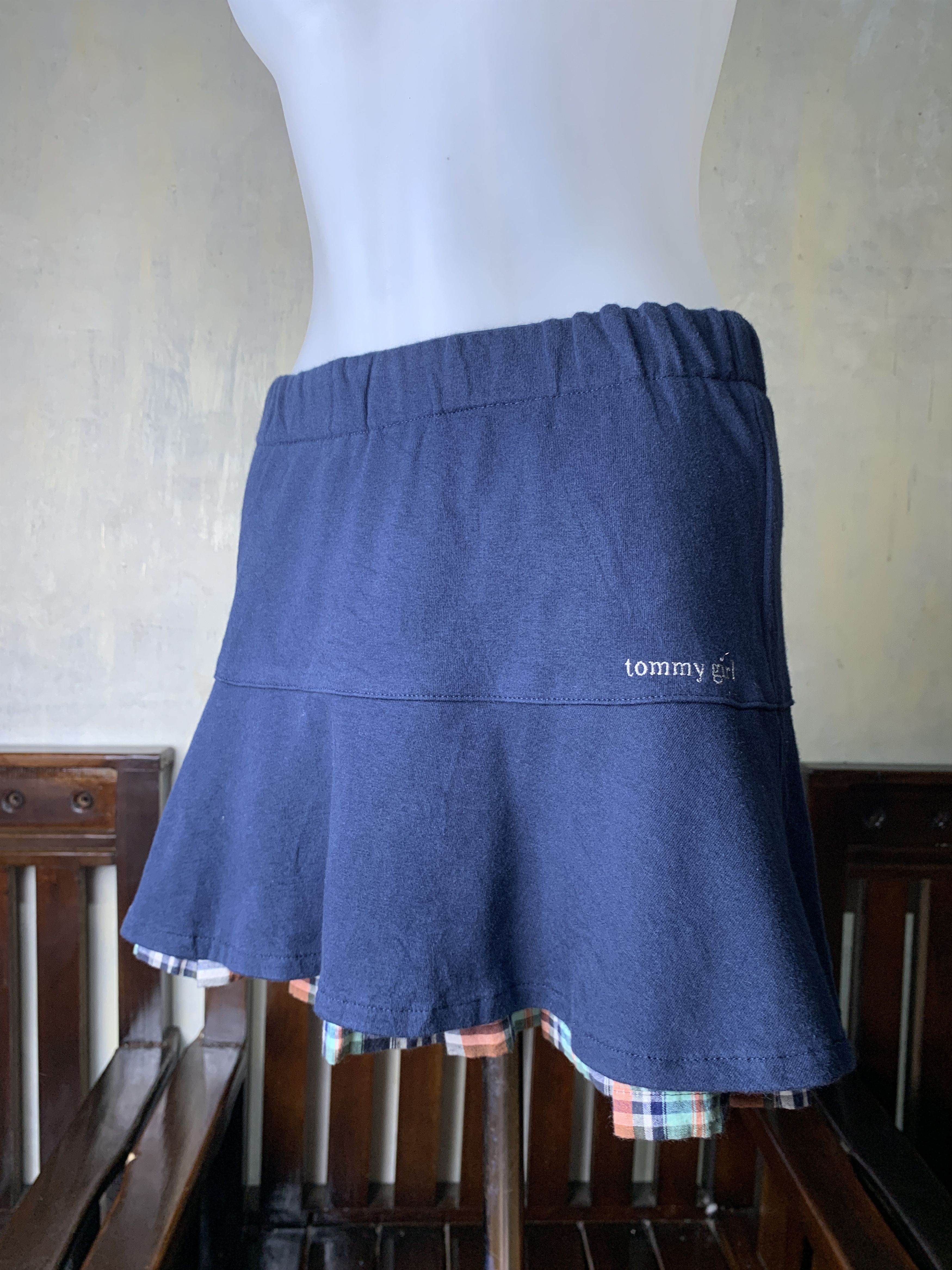 Tommy Hilfiger Tommy Girl Reversible 2in1 Sweats Mini Skirts (S) Size 25" / US 0 / IT 36 - 2 Thumbnail