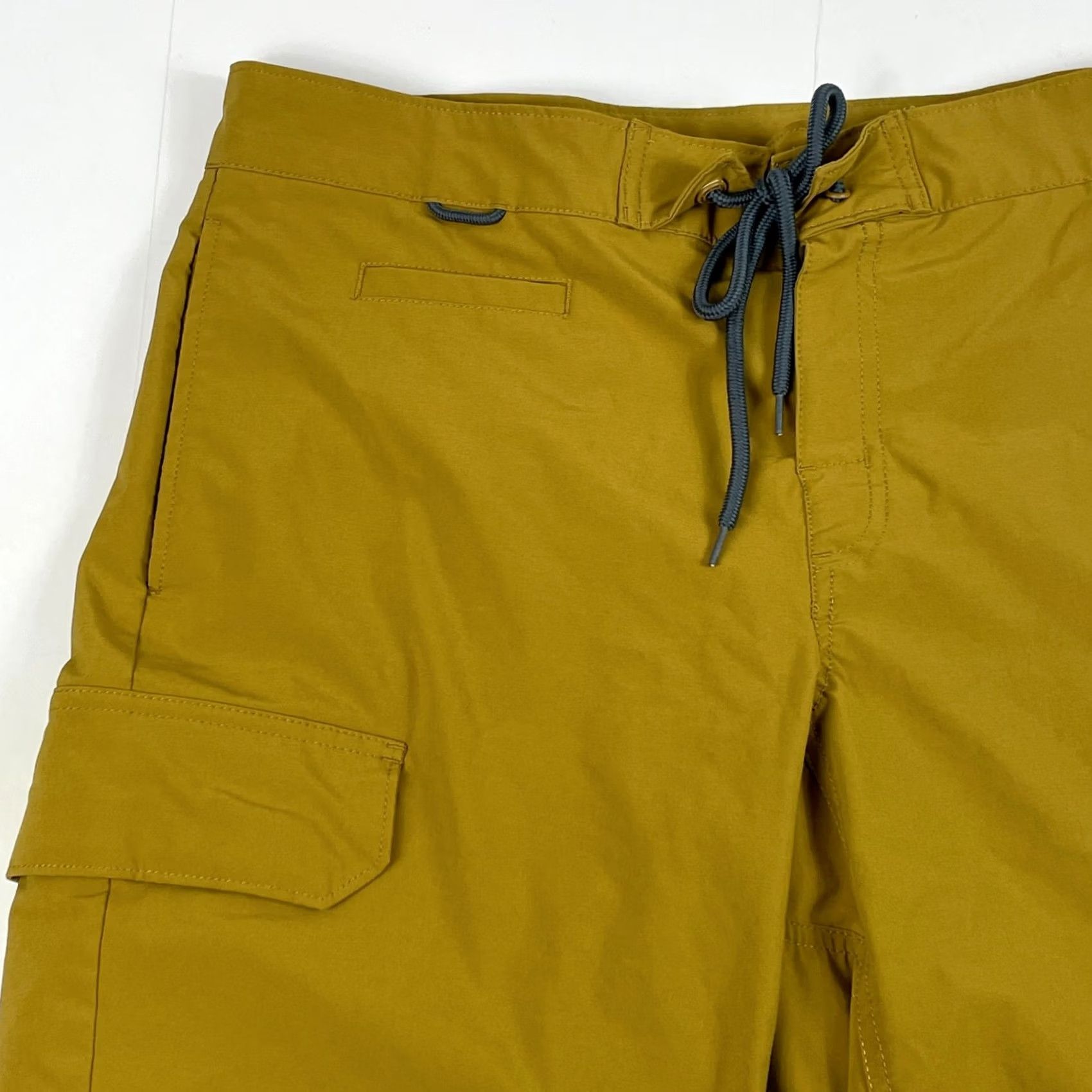 Vintage Duluth Swim Shorts Mens 34 x 9 Yellow Moose Hybrid Trunks Beach Surf Gym Stretch - Regular Size Size US 34 / EU 50 - 2 Thumbnail