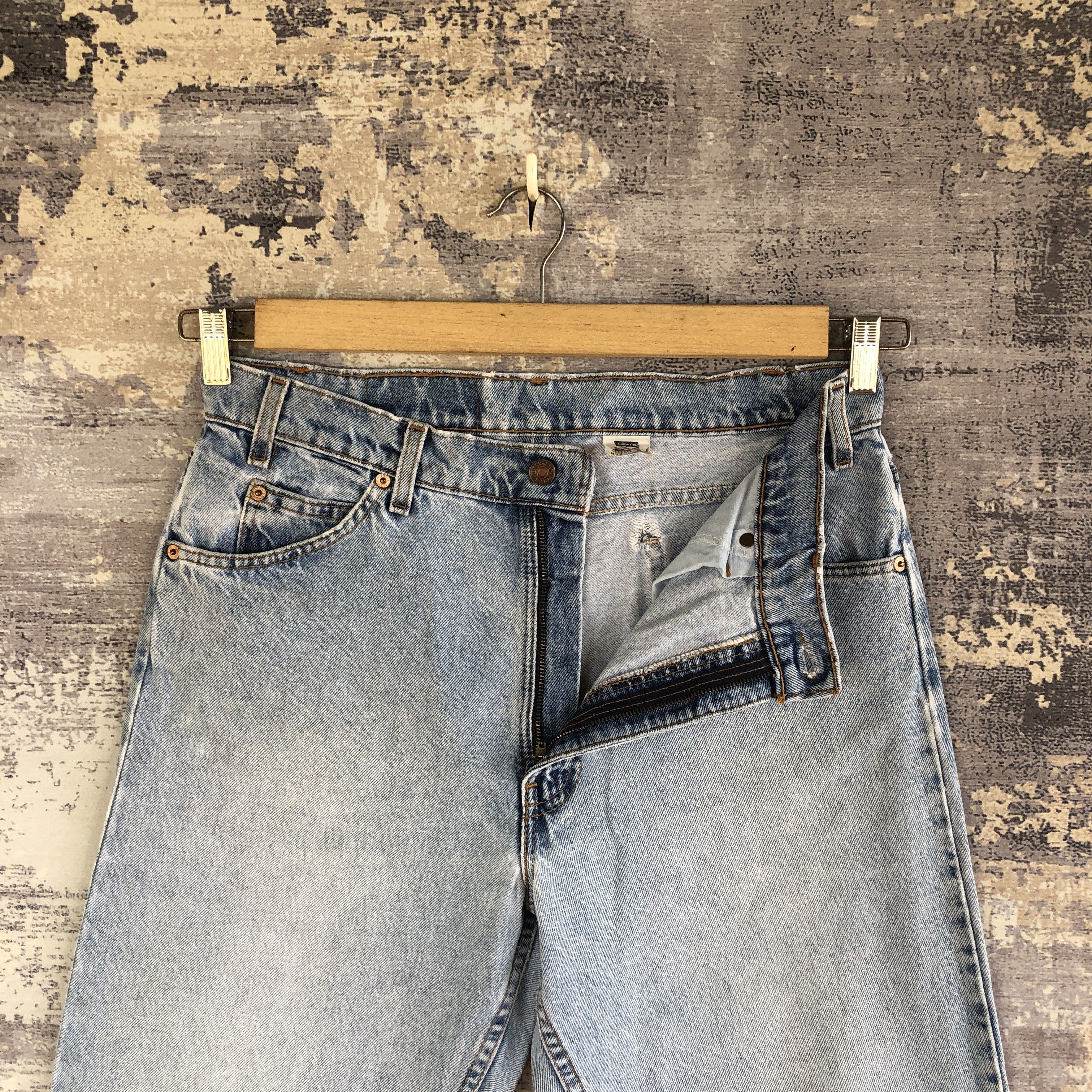Levi's Vintage Levis Orange Tab Jeans Levis 550 Light Wash Denim Size US 32 / EU 48 - 6 Thumbnail