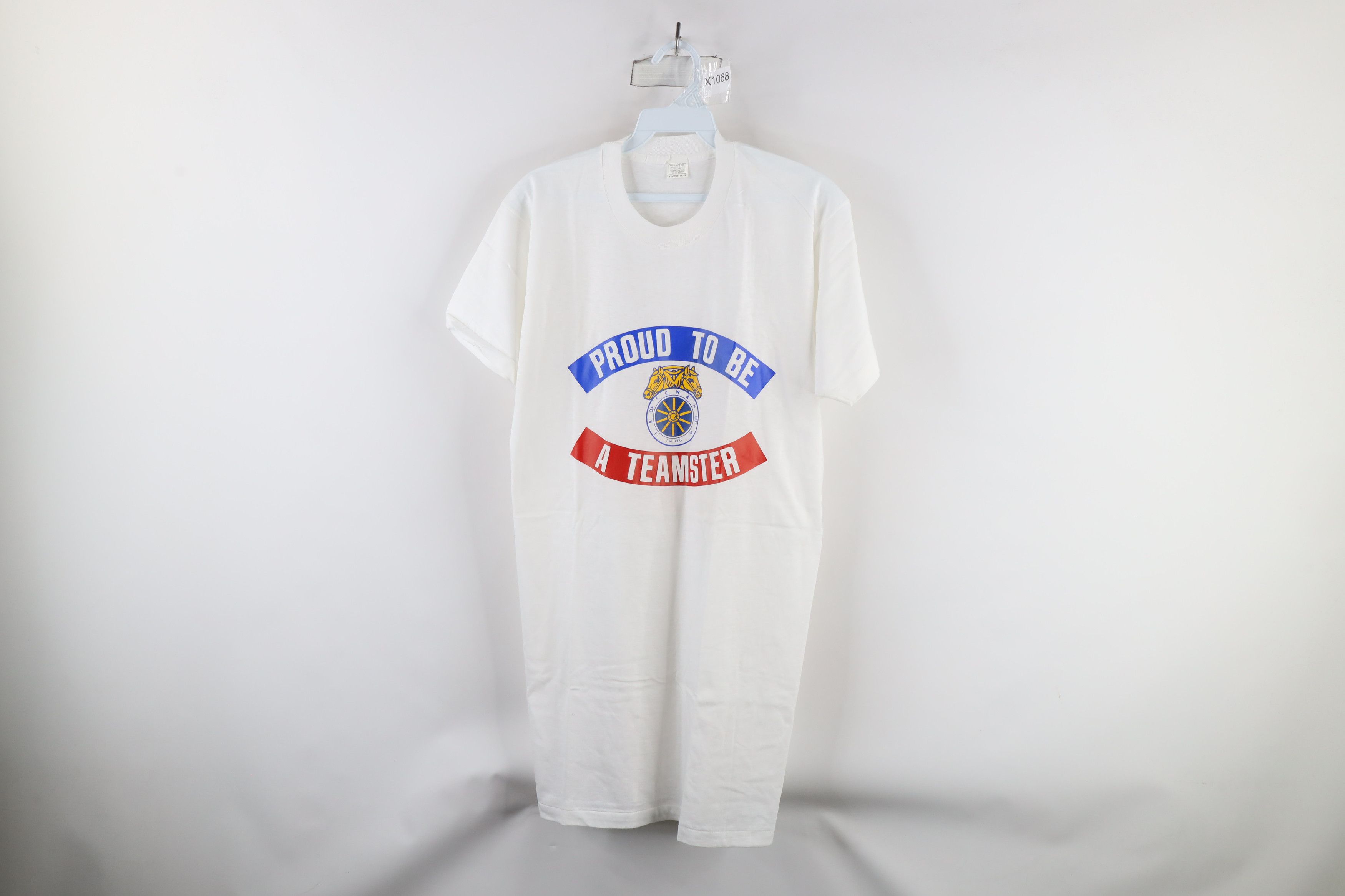 Vintage Deadstock Vintage 70s Union Made Teamster T-Shirt White USA Size US L / EU 52-54 / 3 - 1 Thumbnail