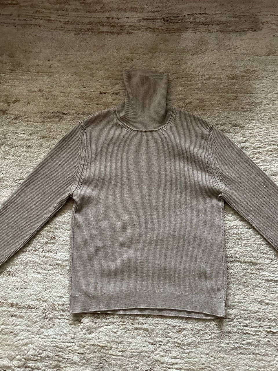 Dolce & Gabbana Dolce Gabbana turtleneck pullover Size XS / US 0-2 / IT 36-38 - 1 Thumbnail