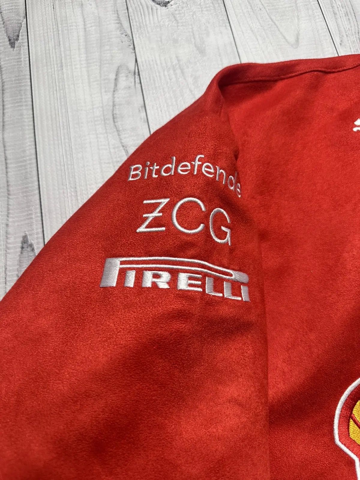 Ferrari × Puma Vintage Ferrari racing jacket bomber Formula one F1 puma Size US M / EU 48-50 / 2 - 8 Thumbnail
