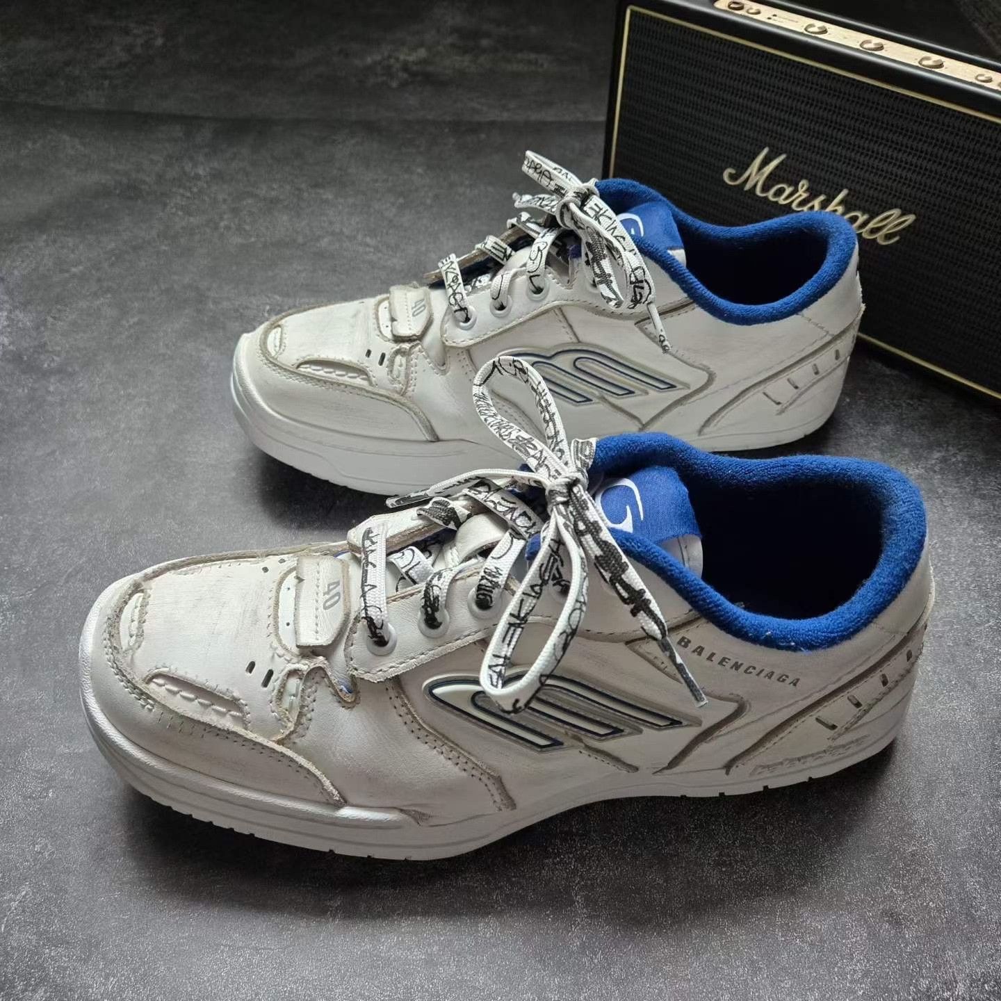Balenciaga Balenciaga Blue Lowtop Sneakers 40 Men Size US 7.5 / EU 40-41 - 1 Thumbnail