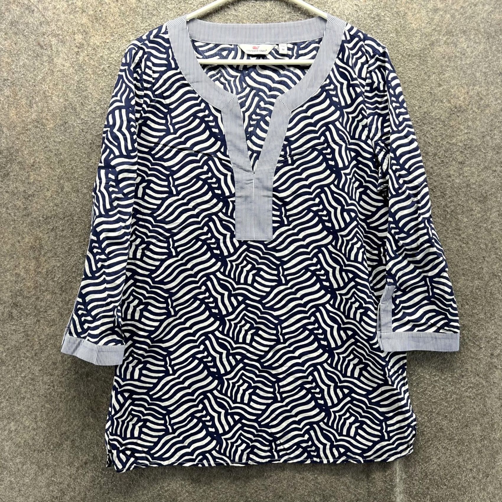 Vineyard Vines Vineyard Vines Blouse Tunic Womens Medium Blue Stripe V Neck 3/4 Sleeve Top Size M / US 6-8 / IT 42-44 - 2 Thumbnail