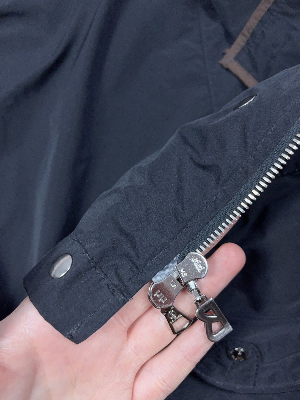 Bogner ➕ Bogner luxury cargo jacket designer riri zippers Size L / US 10 / IT 46 - 6 Thumbnail