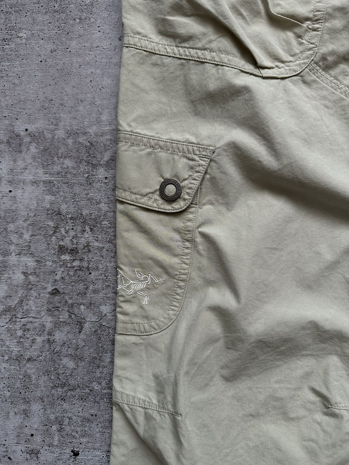 Women's Arc`teryx Vintage Cargo Pants