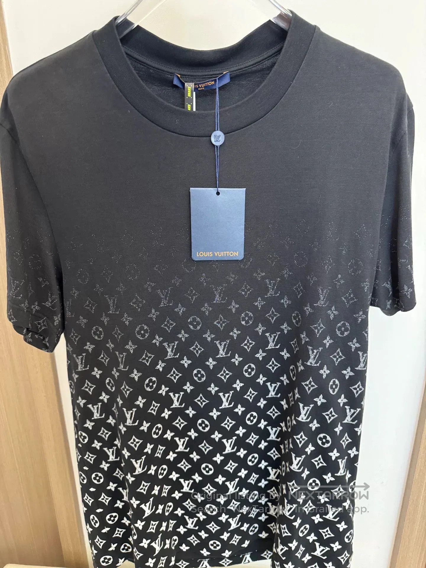 Louis Vuitton Louis Vuitton Star Print Short Sleeve XXL. Size US XXL / EU 58 / 5 - 1 Thumbnail