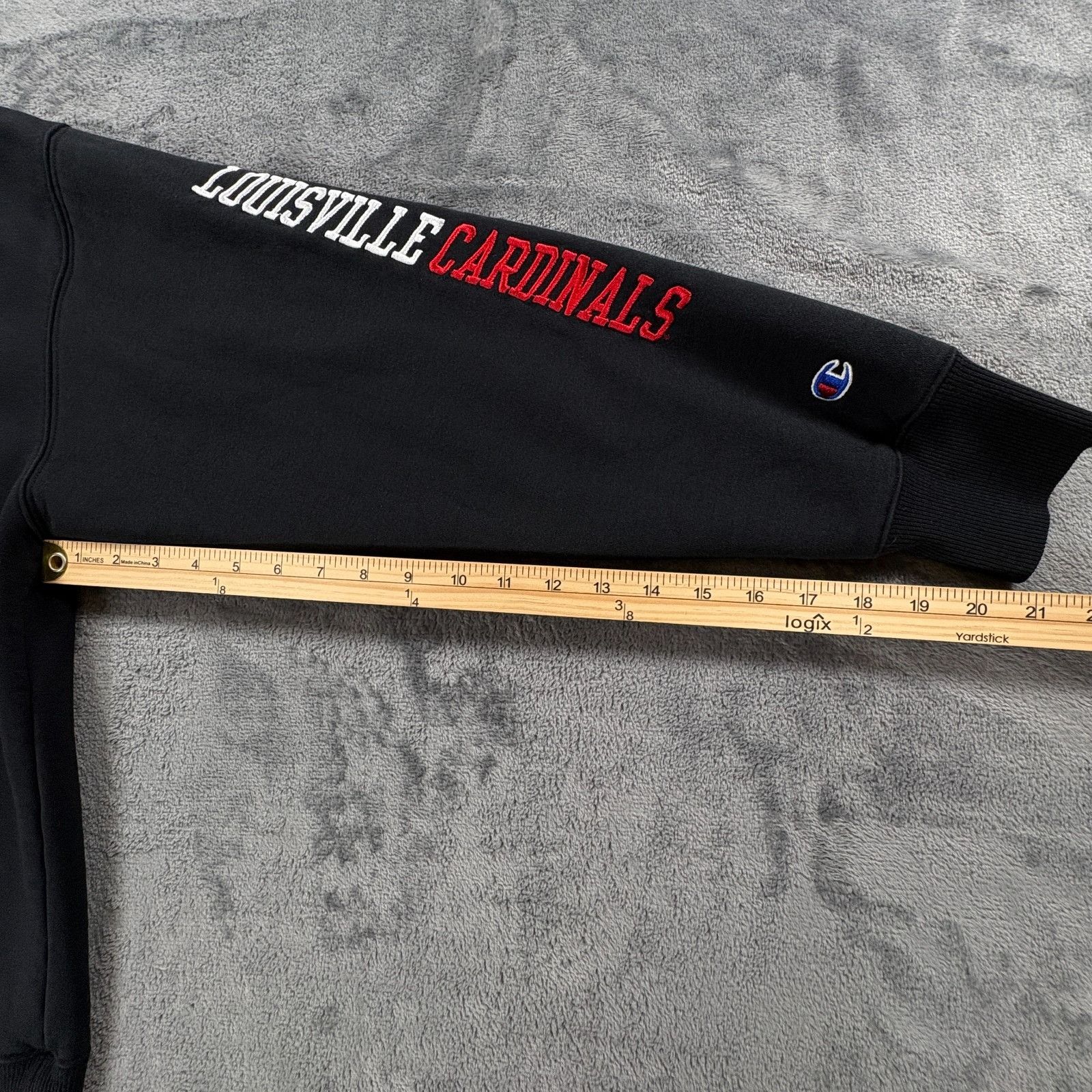 Champion VTG Champion Louisville Cardinals Hoodie Mens XL Black Spell Size US XL / EU 56 / 4 - 10 Thumbnail