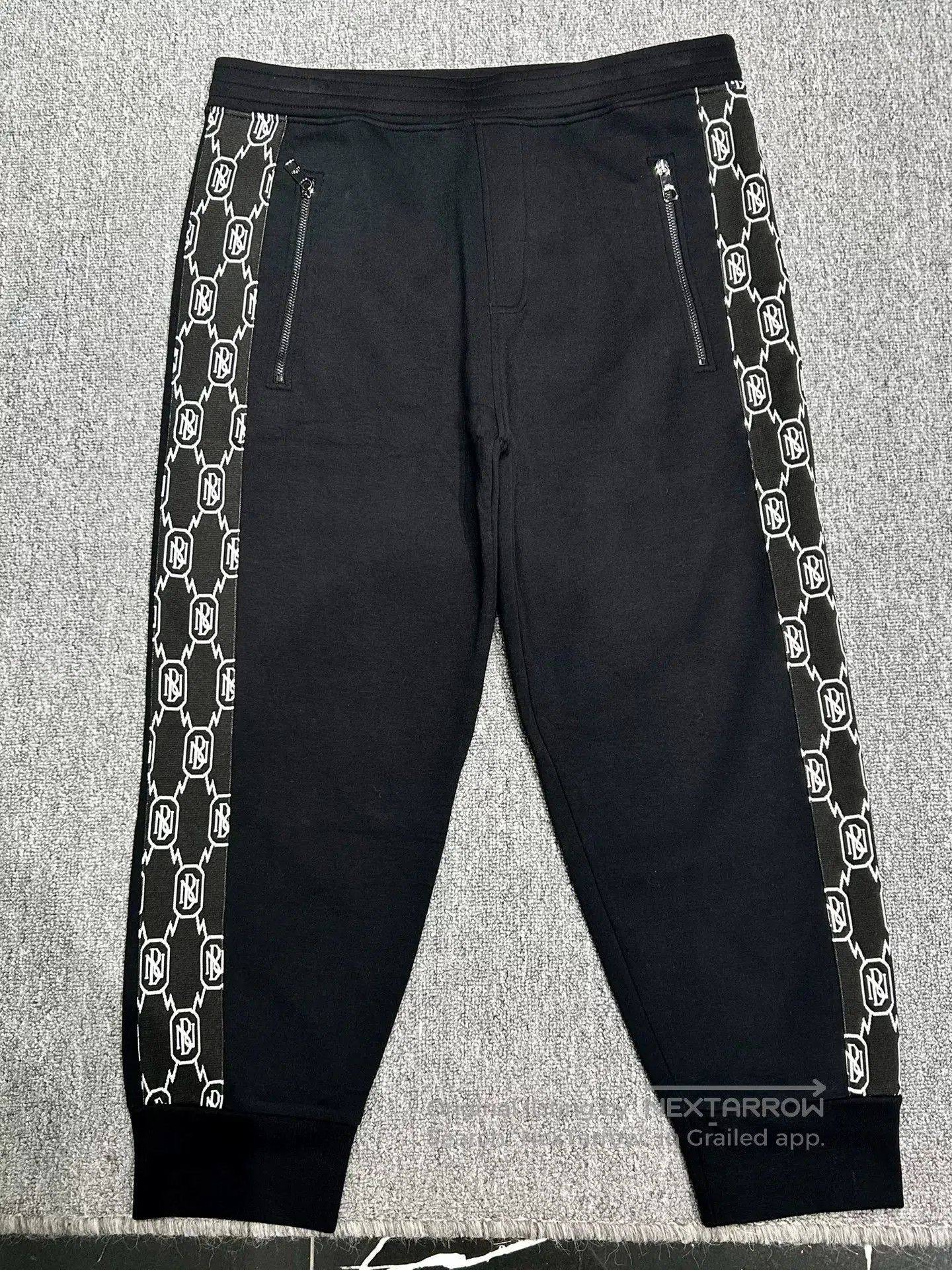 Neil Barrett Neil Barrett Men's Sweatpants. Size US 34 / EU 50 - 1 Thumbnail
