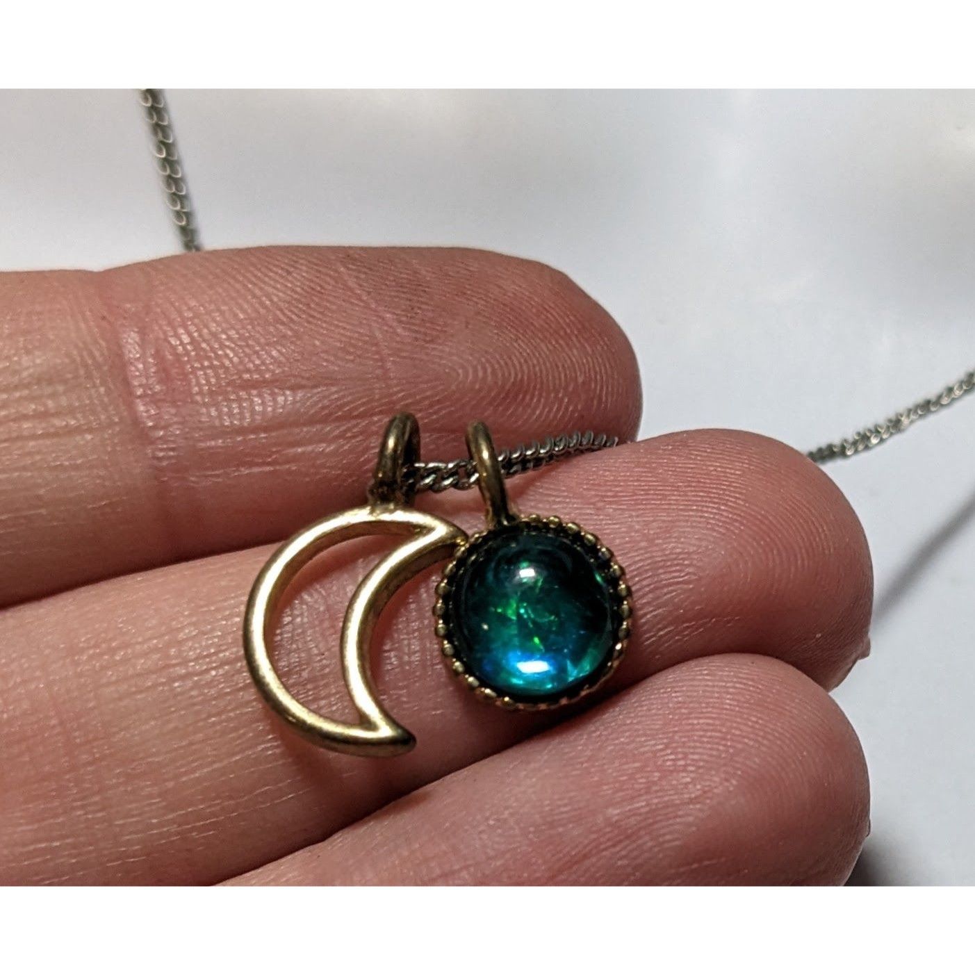 Other Minimalist Green Moon Charm Pendant Necklace Size ONE SIZE - 8 Thumbnail
