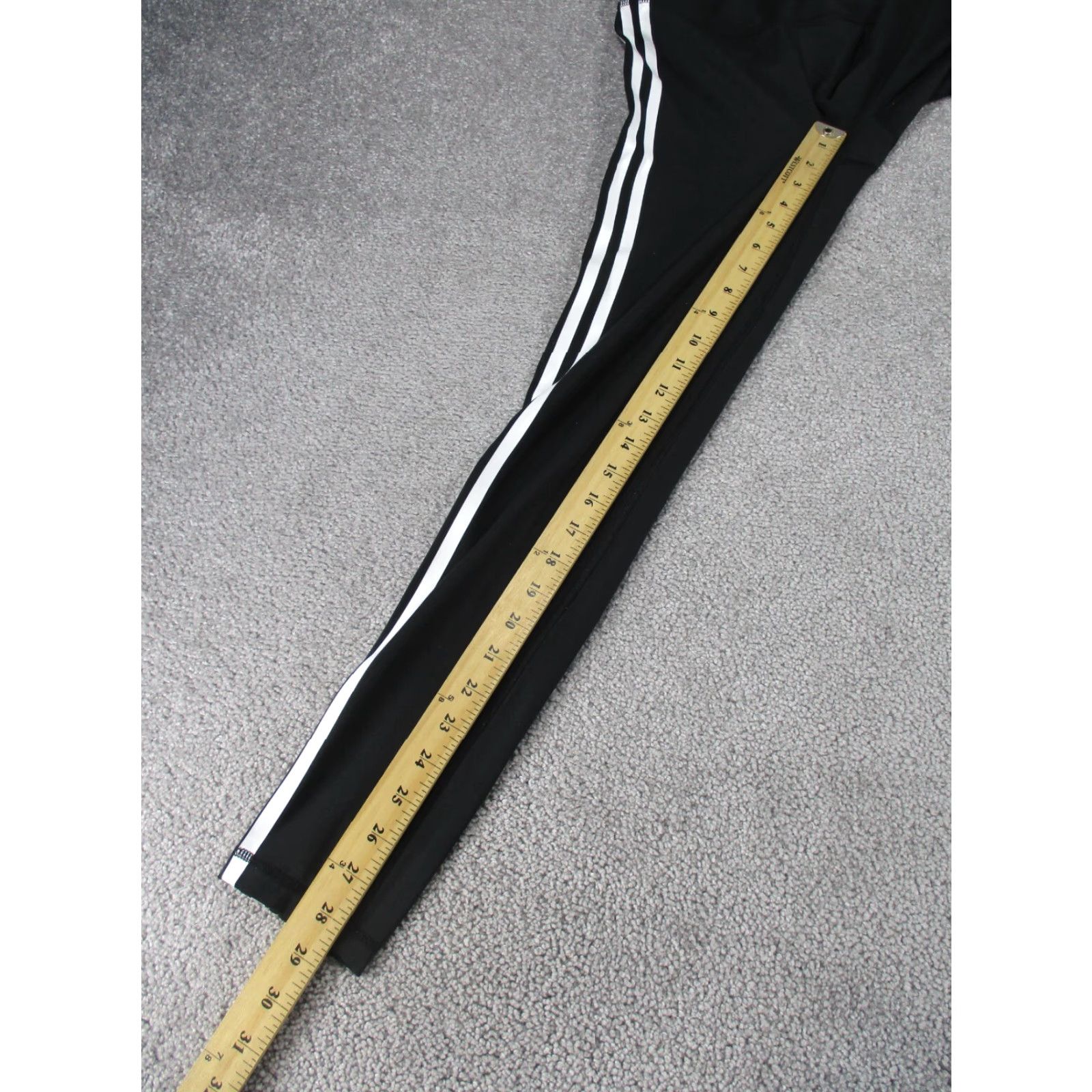 Adidas Adidas Leggings Womens Small Black White Workout Gym Leggings Athletic Activewear Slim Capris Athletic Black Womens XS? Size 28" / US 6 / IT 42 - 3 Thumbnail