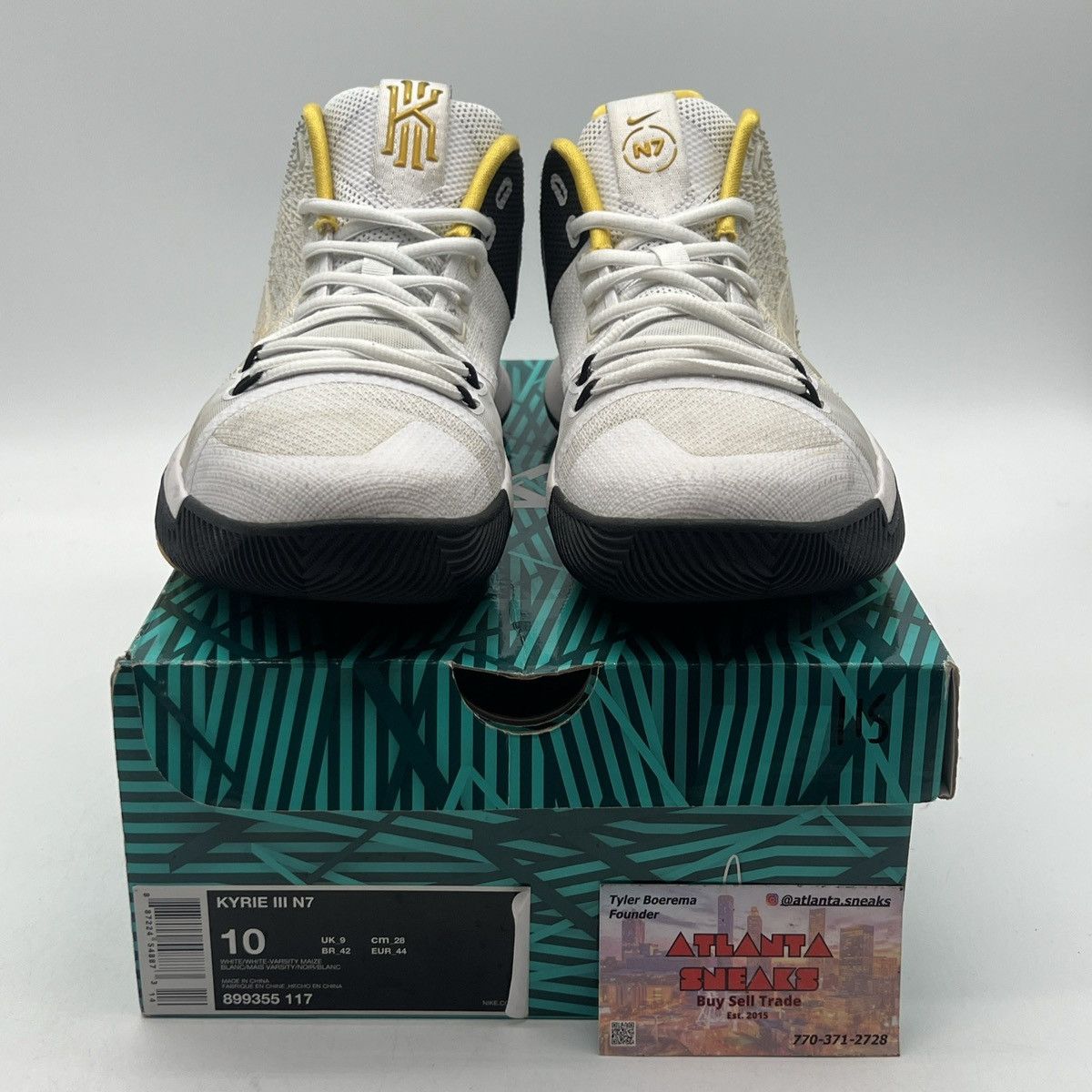 Nike Kyrie 3 NF Size US 10 / EU 43 - 2 Thumbnail